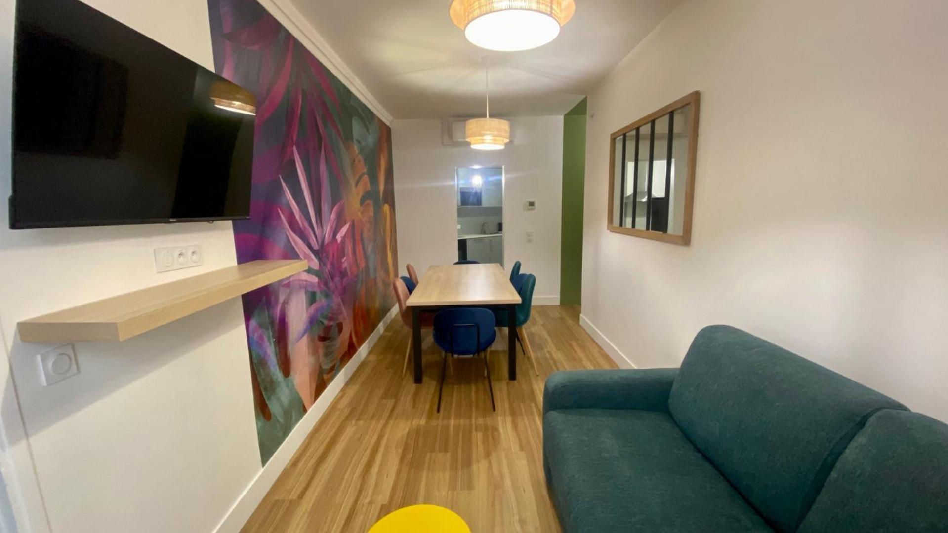 Appartement Lumineux Proche Saint-Lazare - 8P París Exterior foto