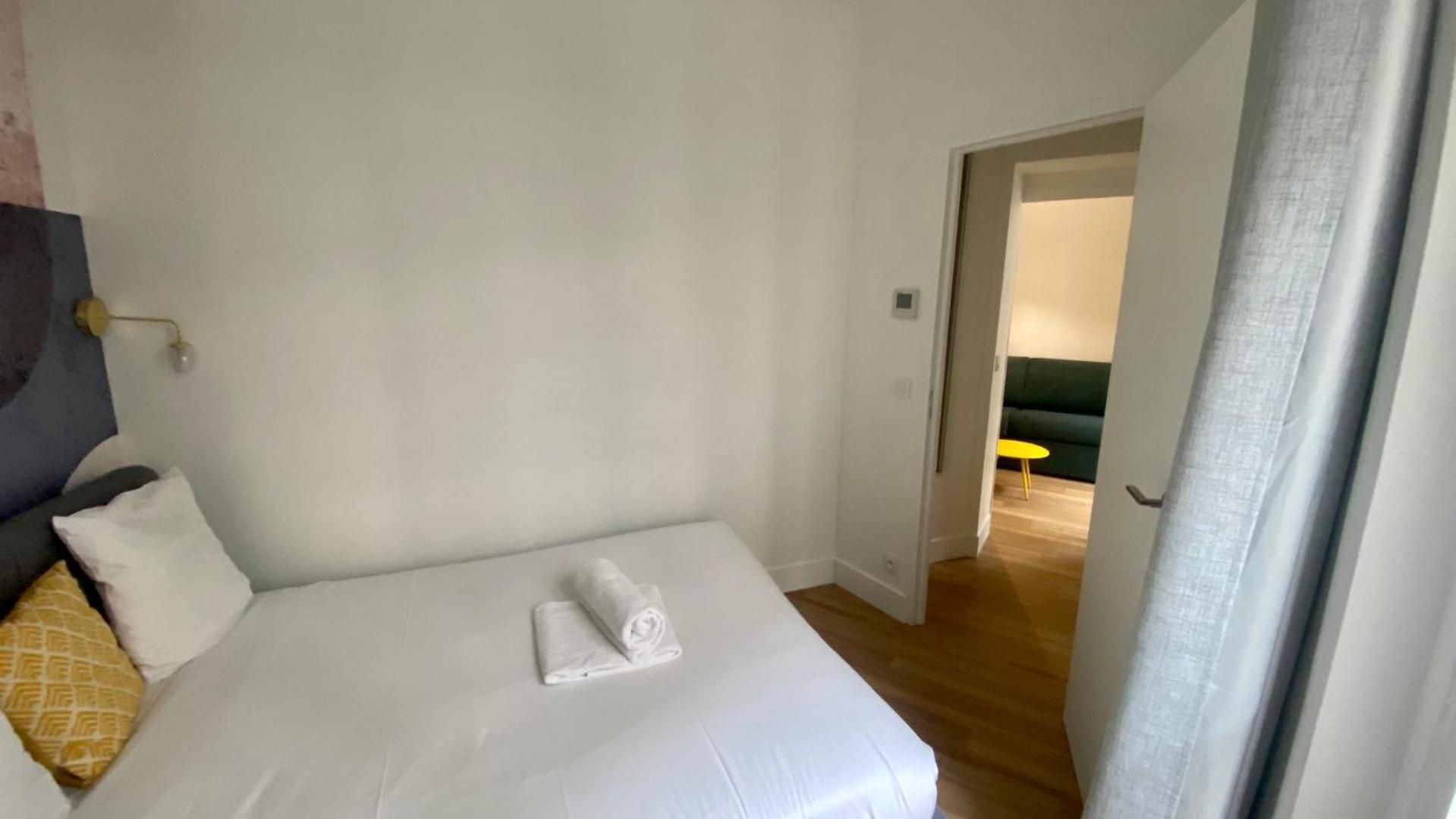 Appartement Lumineux Proche Saint-Lazare - 8P París Exterior foto